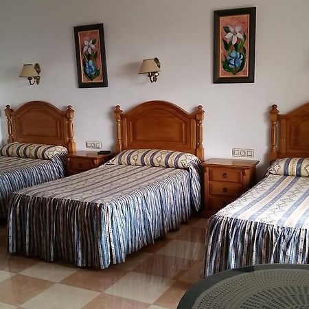 Hostal Los Rosales Alcaraz Exterior photo
